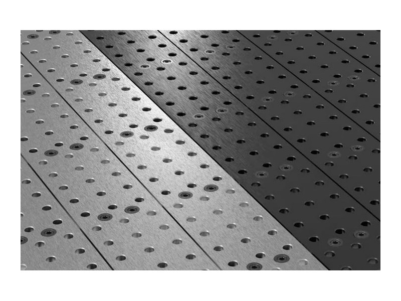 Stół spawalniczy Max azotowany, 1800 x 1250 mm Stronghandtools