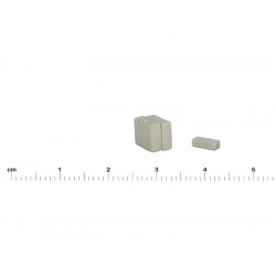 Magnes — długość 7 mm, szerokość 3 mm, wysokość 2 mm — neodymowy (N38)