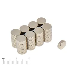 Magnes neodymowy— średnica ⌀8 mm, grubość 3 mm — materiał N38