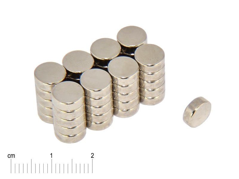 Magnes neodymowy— średnica ⌀8 mm, grubość 3 mm — materiał N38