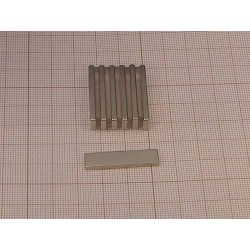Magnes — długość 30 mm, szerokość 7 mm, wysokość 2,4 mm — neodymowy (N38SH) - 002