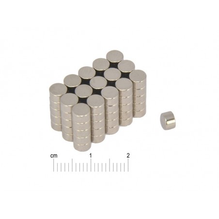 Magnes — średnica ⌀5 mm, grubość 2 mm — neodymowy (N38)