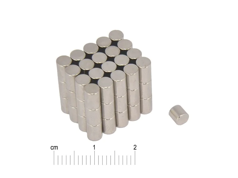 Magnes neodymowy — średnica ⌀4 mm, wysokość 6 mm — materiał N35