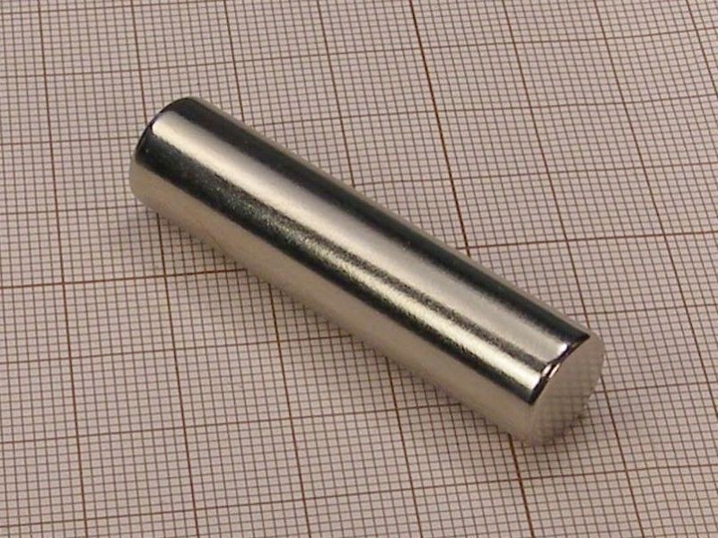 Magnes walcowy neodymowy— średnica ⌀12 mm, wys. 50 mm — N38