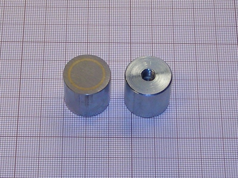 UM 20,6 X 19 / M6 / A - uchwyt magnetyczny alnico