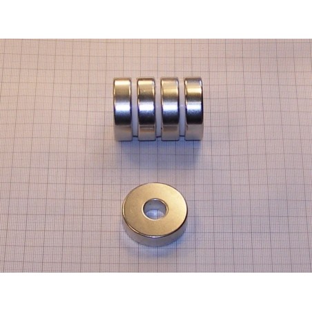 Magnes pierścieniowy — ⌀35 mm, ⌀12 mm, wys. 10 mm — neodymowy (N38)