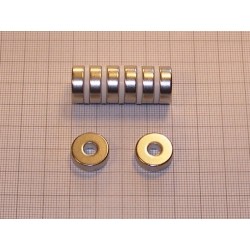 Magnes — średnica ⌀14,8 mm, otwór ⌀5,2 mm, grubość 5 mm — neodymowy (N38)