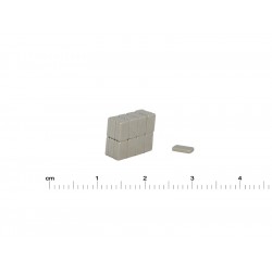 Magnes — długość 5 mm, szerokość 3 mm, wysokość 1 mm — neodymowy (N38)