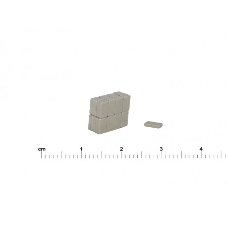 Magnes — długość 5 mm, szerokość 3 mm, wysokość 1 mm — neodymowy (N38)