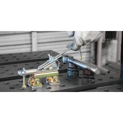 Przyrząd spawalniczy do masy AGH200 z magnesem Stronghandtools - 003