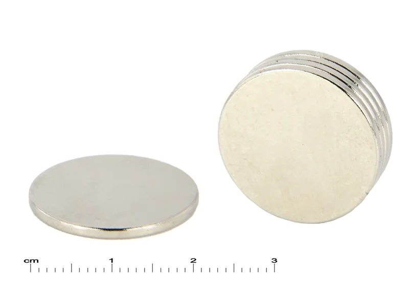 Magnes neodymowy— średnica ⌀20 mm, grubość 1,5 mm —  (N38)