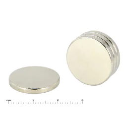 Magnes — średnica ⌀20 mm, grubość 2,5 mm — neodymowy (N38)