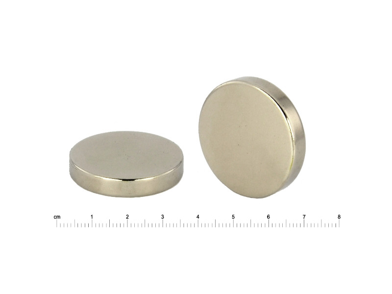 Magnes neodymowy — średnica ⌀33 mm, grubość 6 mm — materiał N38