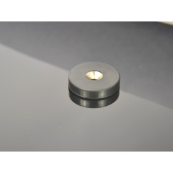 Magnes w gumie, okrągły, pod wkręt — ⌀31,5 mm, ⌀10,5/⌀4,3 mm, wys. 6,5 mm — neodymowy (N42) - 004