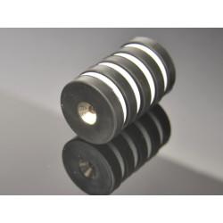 Magnes w gumie, okrągły, pod wkręt — ⌀31,5 mm, ⌀10,5/⌀4,3 mm, wys. 6,5 mm — neodymowy (N42) - 004