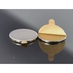 Magnes samoprzylepny, okrągły — średnica ⌀15 mm, wys. 1 mm — z klejem 3M — neodymowy - 003