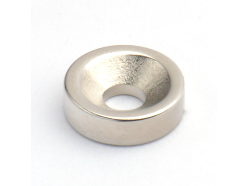 Magnes okrągły pod wkręt — ⌀10 mm, ⌀7/⌀3,5 mm, wys. 3 mm — neodymowy (N35)