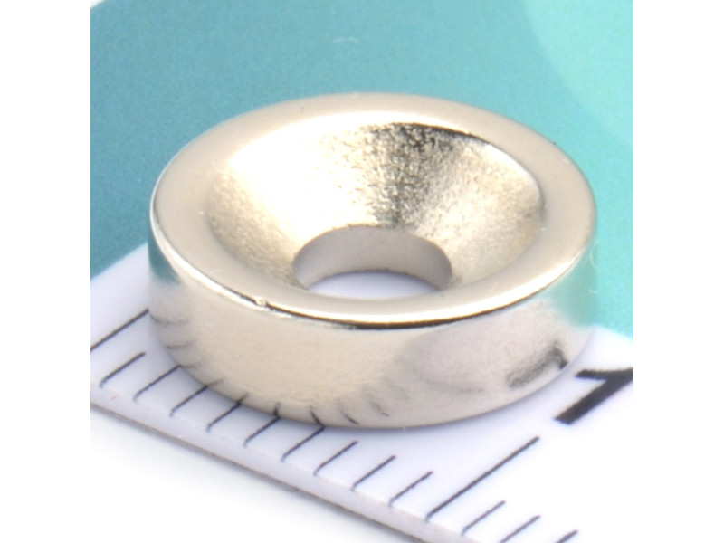 Magnes okrągły pod wkręt — ⌀10 mm, ⌀7/⌀3,5 mm, wys. 3 mm — neodymowy (N35)