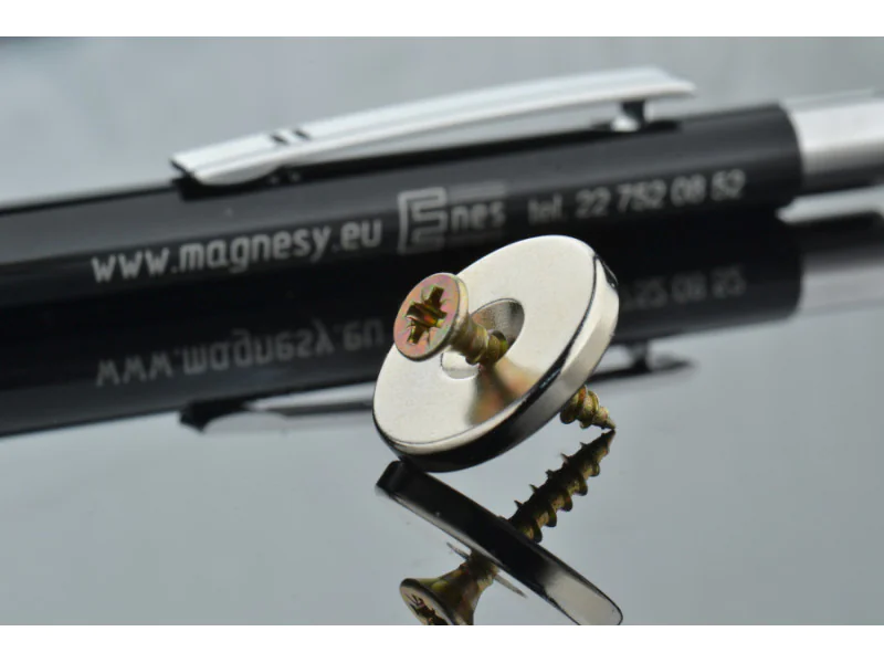 magnes okrągły pod wkręt pod śrubę z otworem 20x7/3,5x3 neodymowy enes