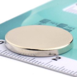 Magnes neodymowy — średnica ⌀20 mm, grubość 2,5 mm —  (N38)