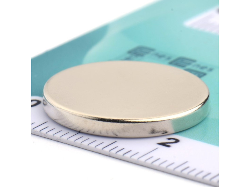 Magnes neodymowy — średnica ⌀20 mm, grubość 2,5 mm —  (N38)
