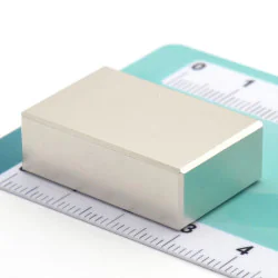 Magnes neodymowy 30x20x10 płytkowy N38 - 006