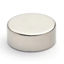 Magnes — średnica ⌀10 mm, grubość 4 mm — neodymowy (N38) - 008