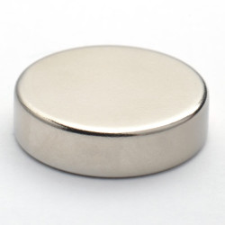 Magnes neodymowy — średnica ⌀18 mm, grubość 5 mm —  (N38)