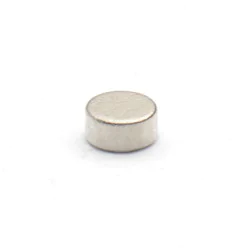 Magnes — średnica ⌀2 mm, grubość 1 mm — neodymowy (N38) - 007