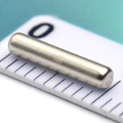 Magnes neodymowy walcowy — średnica ⌀2 mm, wys. 10 mm — N38 - 005