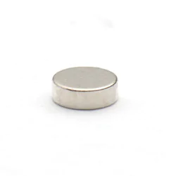 Magnesik — średnica ⌀3 mm, grubość 1 mm — neodymowy (N38) - 007