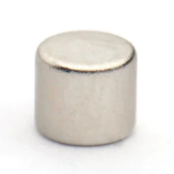 Mały magnes neodymowy — średnica 3,5 mm, wysokość 3 mm — N38 - 008
