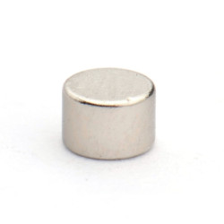 Mini magnes — średnica ⌀3 mm, grubość 2 mm — neodymowy (N38) - 004