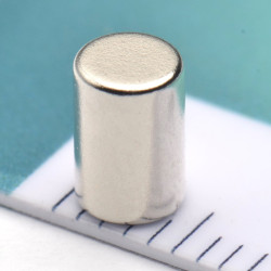 Magnes — średnica ⌀4 mm, wysokość 6 mm — neodymowy (N35) - 003