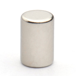 Magnes neodymowy — średnica ⌀4 mm, wysokość 6 mm — materiał N35