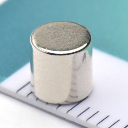 Magnesik neodymowy — średnica ⌀5 mm, wys. 5 mm — N38 - 003