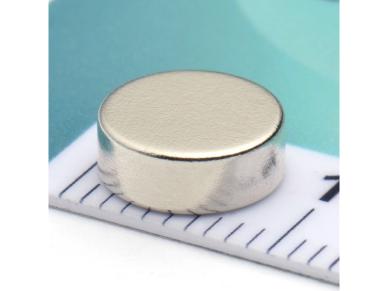 Magnes neodymowy — średnica ⌀8 mm, grubość 3 mm — materiał N38