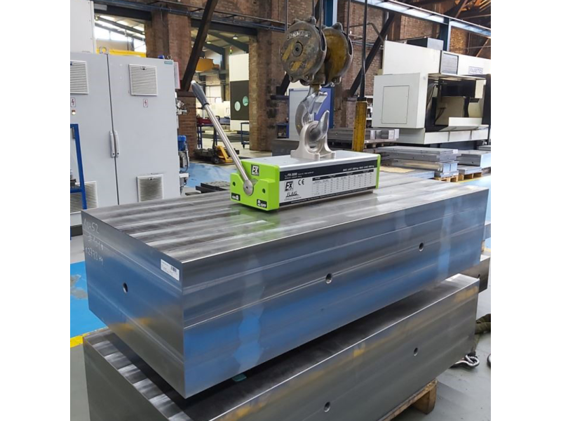 Chwytak podnośnik uchwyt magnetyczny FX-3000 uniwersalny magnes do blach 3000 kg, z rozłączanym polem magnetycznym