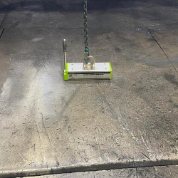 Chwytak podnośnik uchwyt magnetyczny FX-1500 uniwersalny magnes do blach 1500 kg, z rozłączanym polem magnetycznym