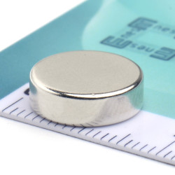 Magnes neodymowy  — średnica ⌀12,7 mm, grubość 4 mm — (N35)