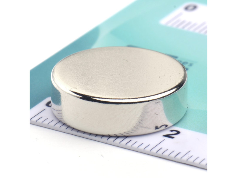 Magnes neodymowy — średnica ⌀20 mm, grubość 6 mm — neodymowy (N38)