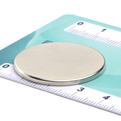 Magnes neodymowy — średnica ⌀30 mm, grubość 2 mm —  (N38)