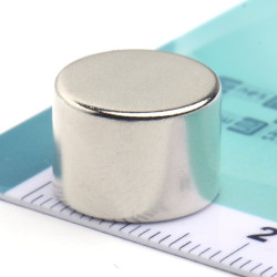 Magnes neodymowy— średnica ⌀14 mm, grubość 10 mm — materiał N38H