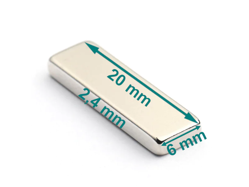 Magnes — długość 20 mm, szerokość 6 mm, wysokość 2,4 mm — neodymowy (N38)
