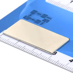 Neodymowe magnesy 30x15x1 płytkowe N38 - 007