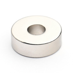 Magnes pierścieniowy — średnica ⌀14,8 mm, otwór ⌀5,2 mm, grubość 5 mm — neodymowy (N38)