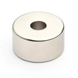 Magnes — średnica ⌀15 mm, otwór ⌀4,55 mm, grubość 8 mm — neodymowy (N38) - 008