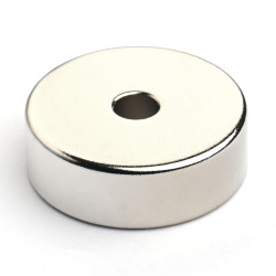 Magnes neodymowy — średnica ⌀30 mm, otwór ⌀6 mm, grubość 10 mm — materiał N38