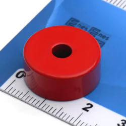 Magnes w obudowie — średnica ⌀19,1 mm, z otworem pod stożkowy łeb śruby — alnico - 004