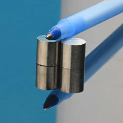Magnes — średnica ⌀10 mm, wysokość 10 mm — alnico LNG37 - 002